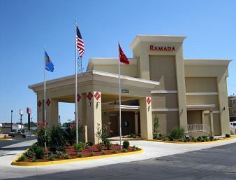 Ramada Inn Tulsa Exterior photo